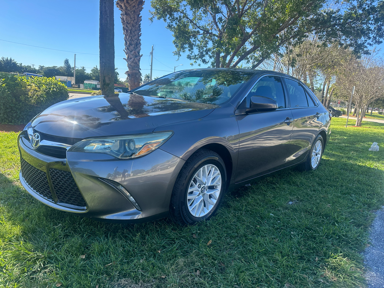 2016 Toyota Camry XLE