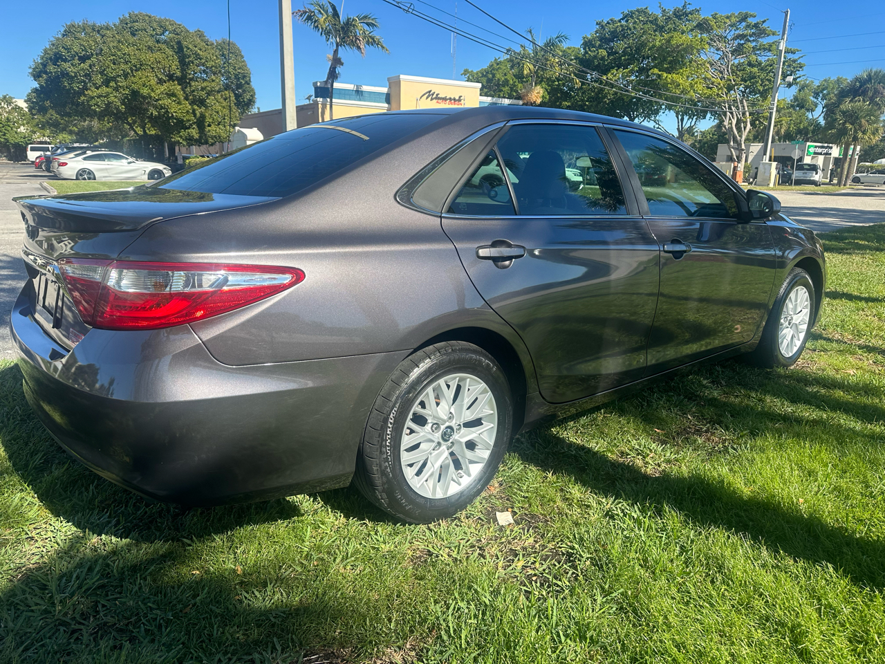Toyota Camry XLE 2016