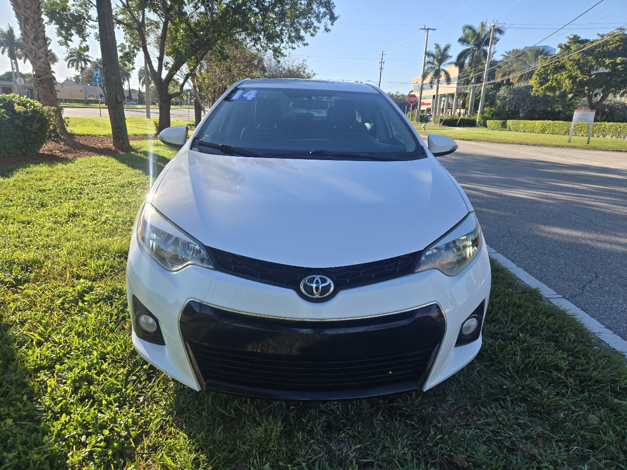Toyota Corolla S Premium CVT 2014