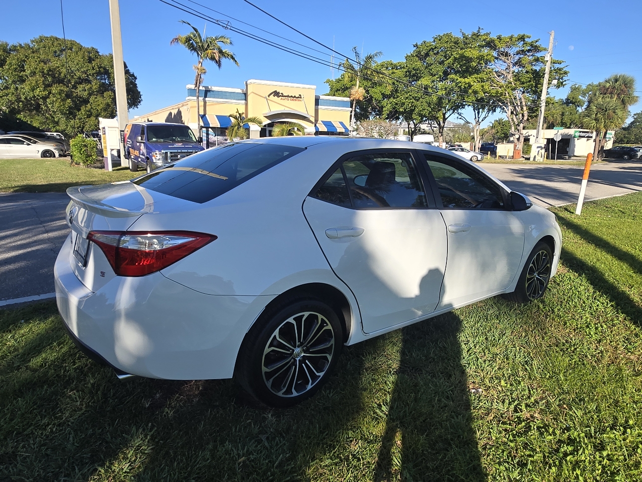 Toyota Corolla S Premium CVT 2014