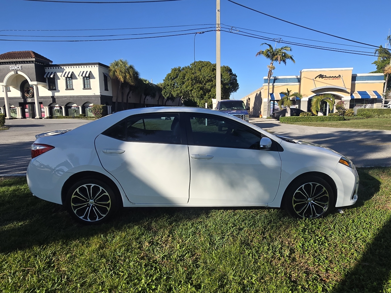 Toyota Corolla S Premium CVT 2014
