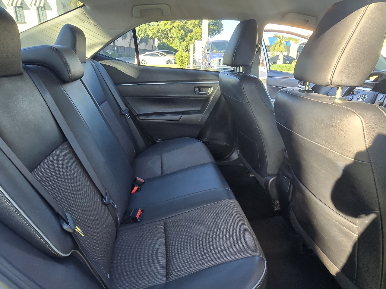 Toyota Corolla S Premium CVT 2014