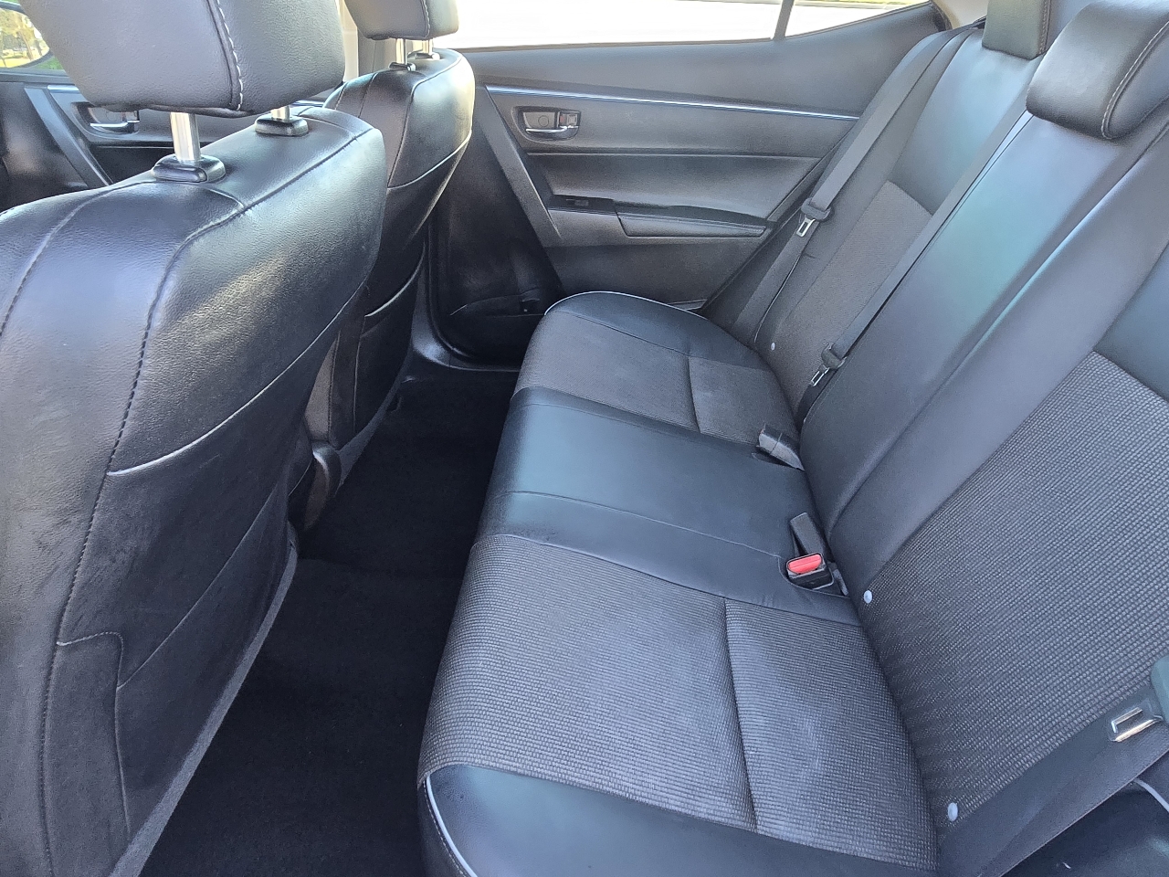 Toyota Corolla S Premium CVT 2014