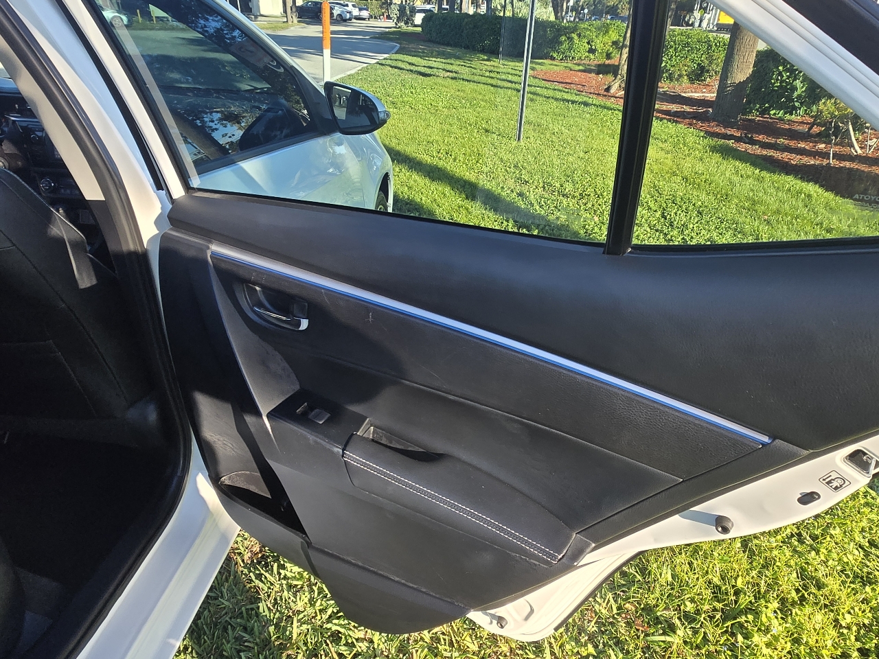 Toyota Corolla S Premium CVT 2014