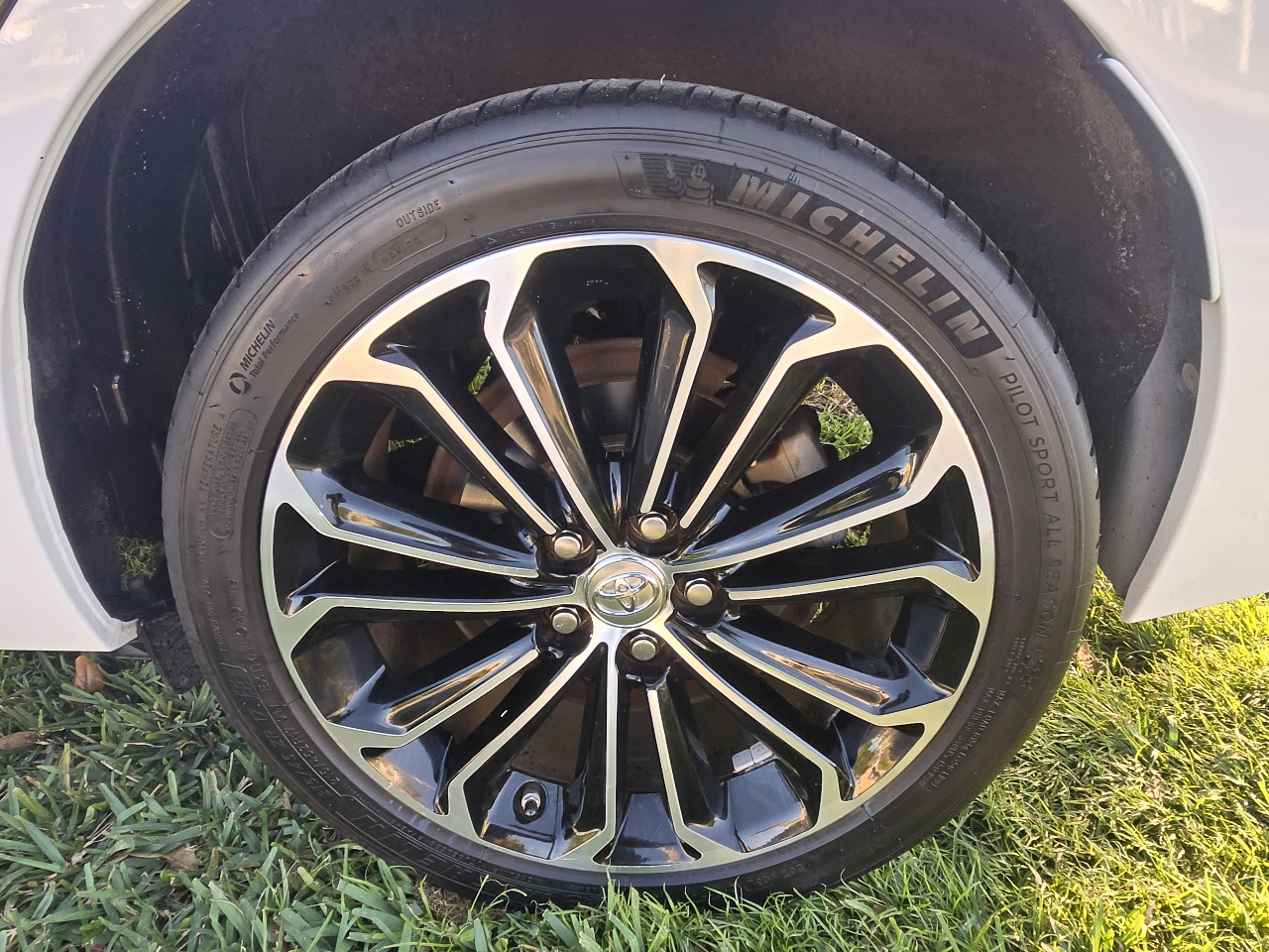 Toyota Corolla S Premium CVT 2014