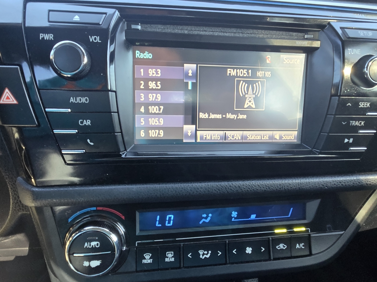 Toyota Corolla S Premium CVT 2014