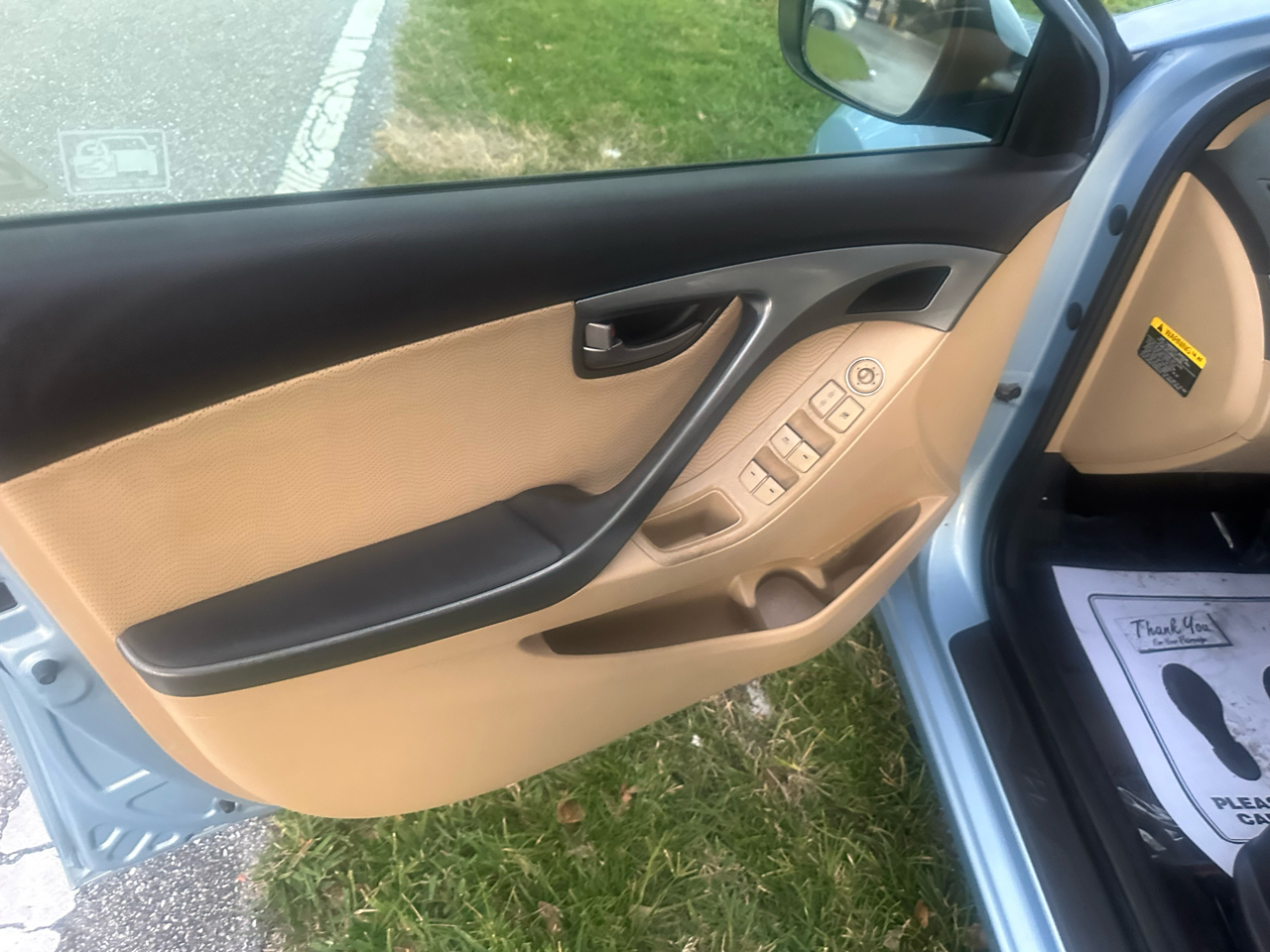 Hyundai Elantra Limited 2011