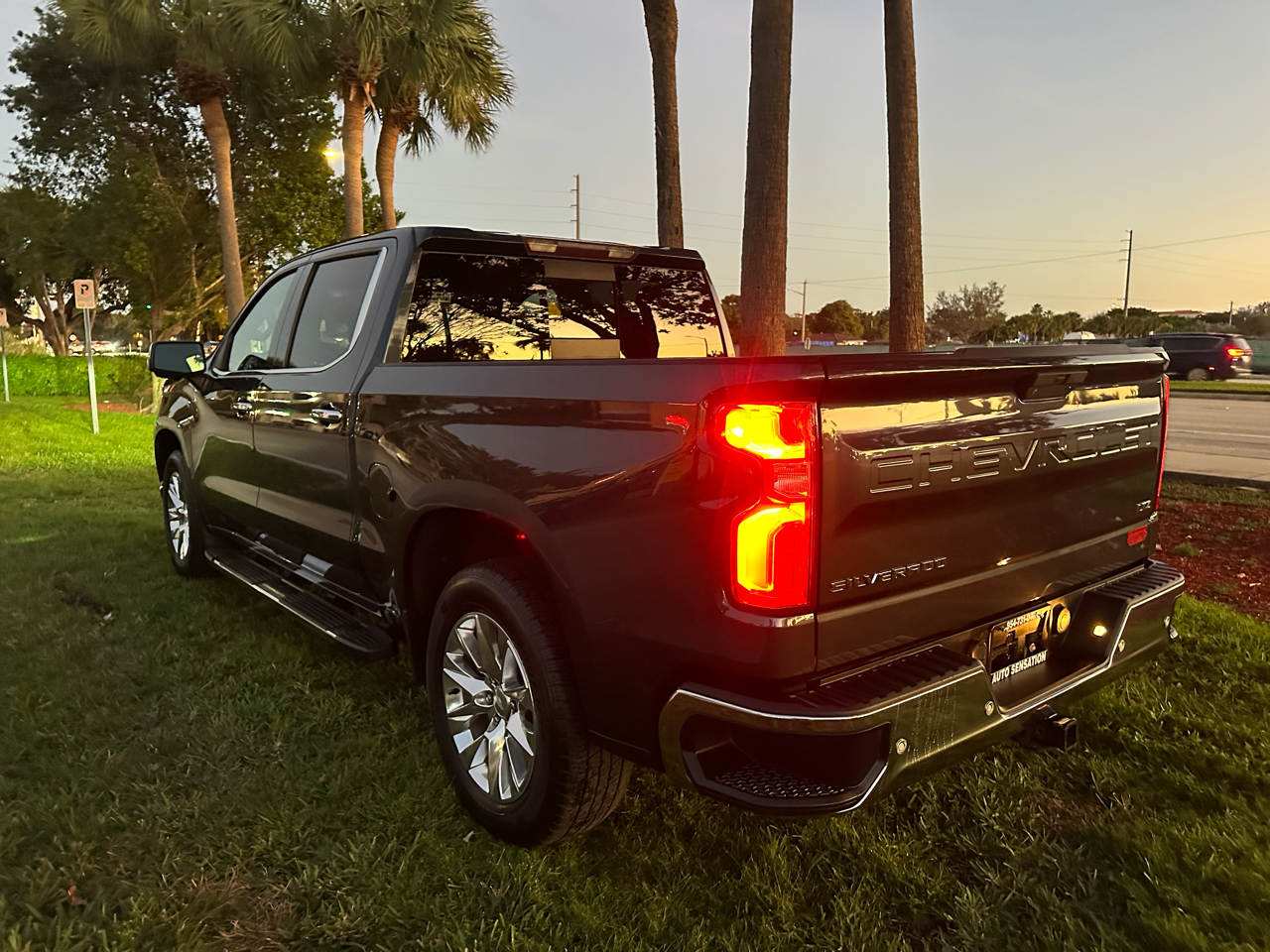 Chevrolet Silverado 1500 2WD Crew Cab 147" LTZ 2019