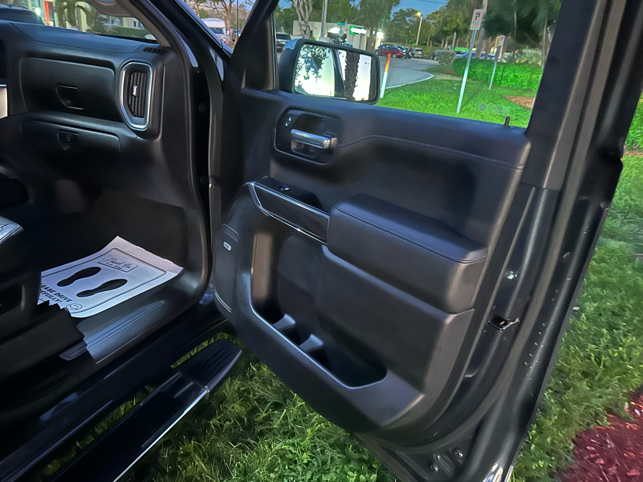 Chevrolet Silverado 1500 2WD Crew Cab 147" LTZ 2019