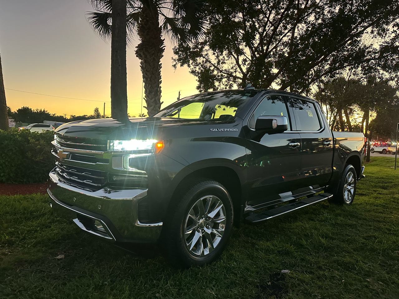 Chevrolet Silverado 1500 2WD Crew Cab 147" LTZ 2019