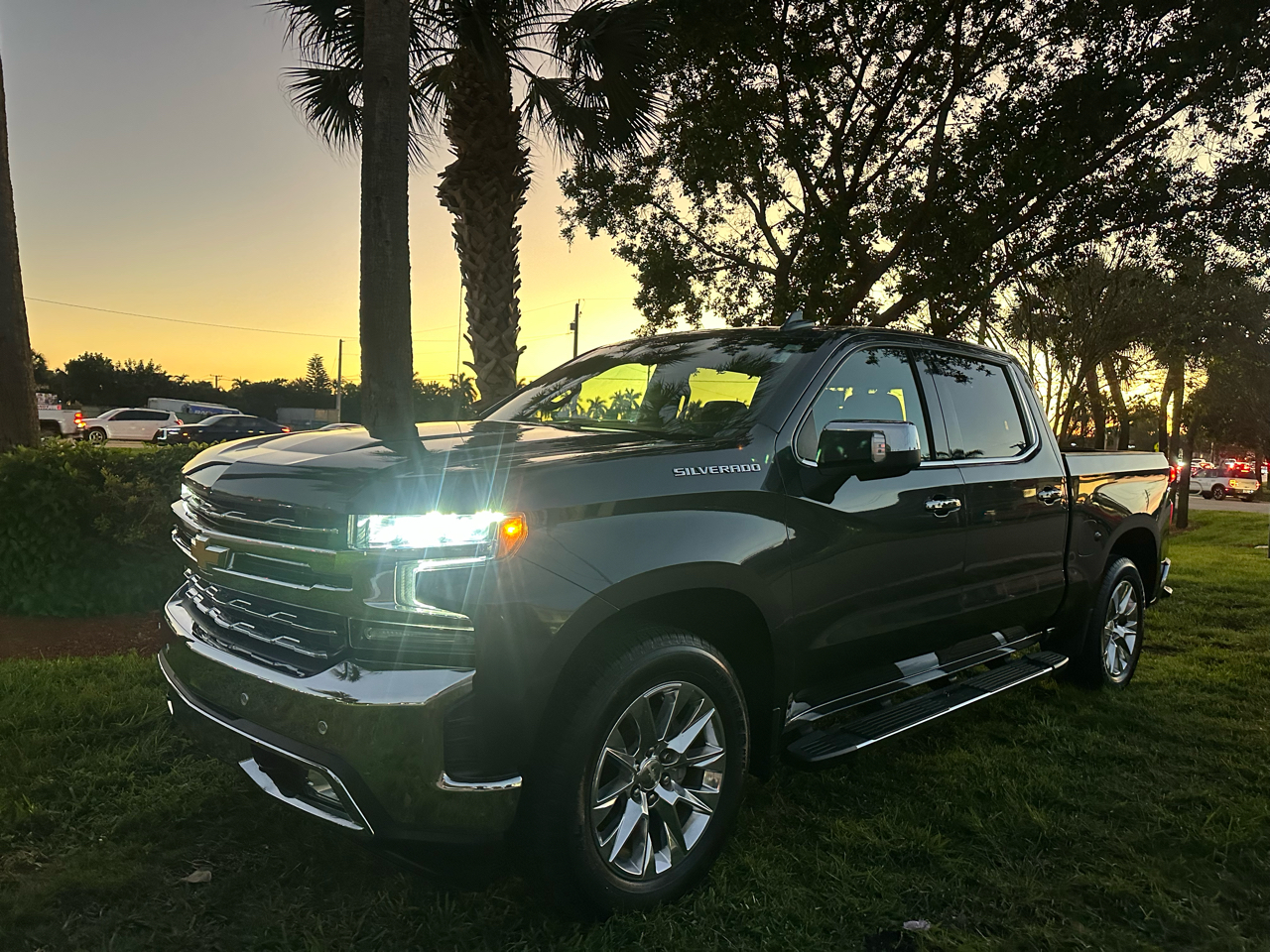 Chevrolet Silverado 1500 2WD Crew Cab 147" LTZ 2019