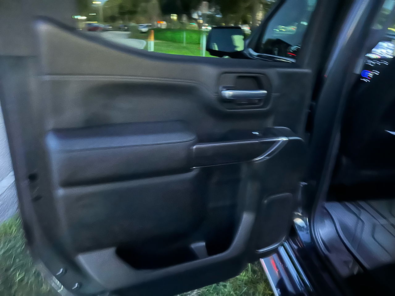 Chevrolet Silverado 1500 2WD Crew Cab 147" LTZ 2019