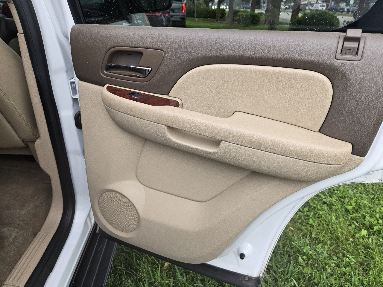 Chevrolet Tahoe LT 2WD 2013