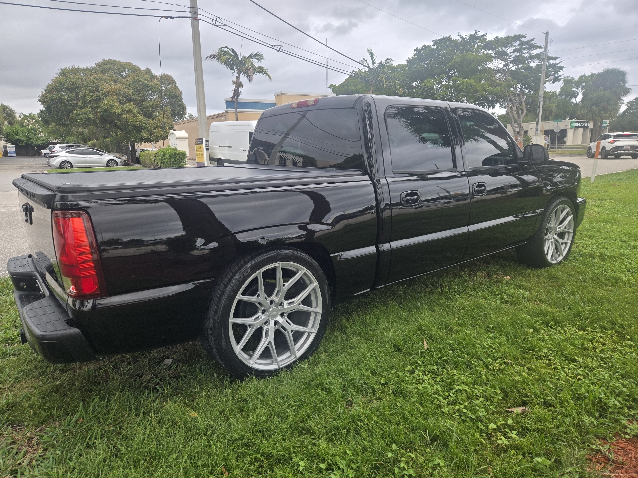 Chevrolet Silverado 1500 2WD Crew Cab 153.0" LTZ w/2LZ 2006