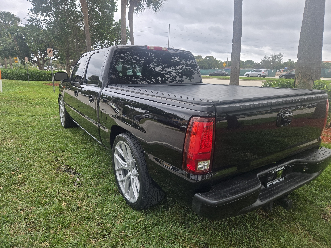 Chevrolet Silverado 1500 2WD Crew Cab 153.0" LTZ w/2LZ 2006