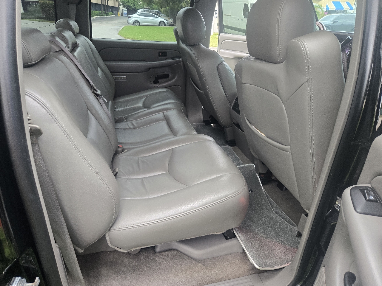 Chevrolet Silverado 1500 2WD Crew Cab 153.0" LTZ w/2LZ 2006