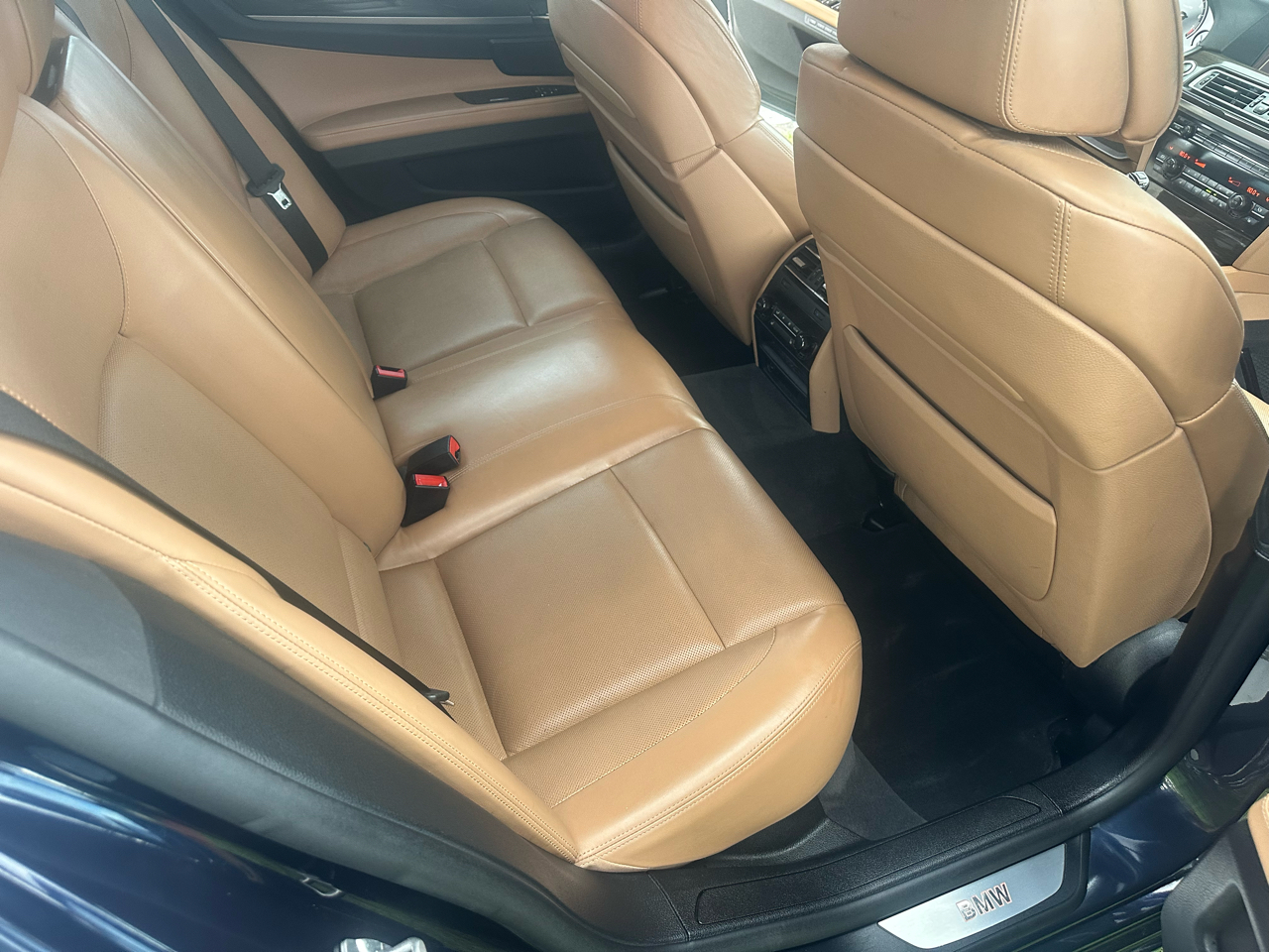 BMW 7-Series 740i 2012