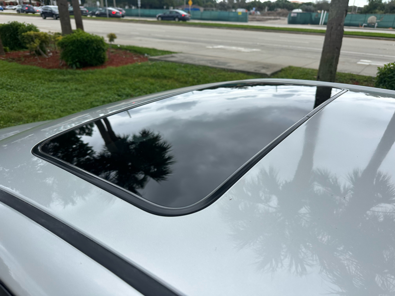 Toyota Camry LE V6 2005