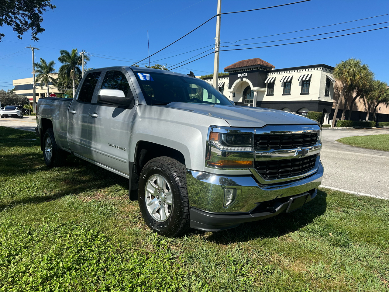Chevrolet Silverado 1500 1LT Double Cab 4WD 2017