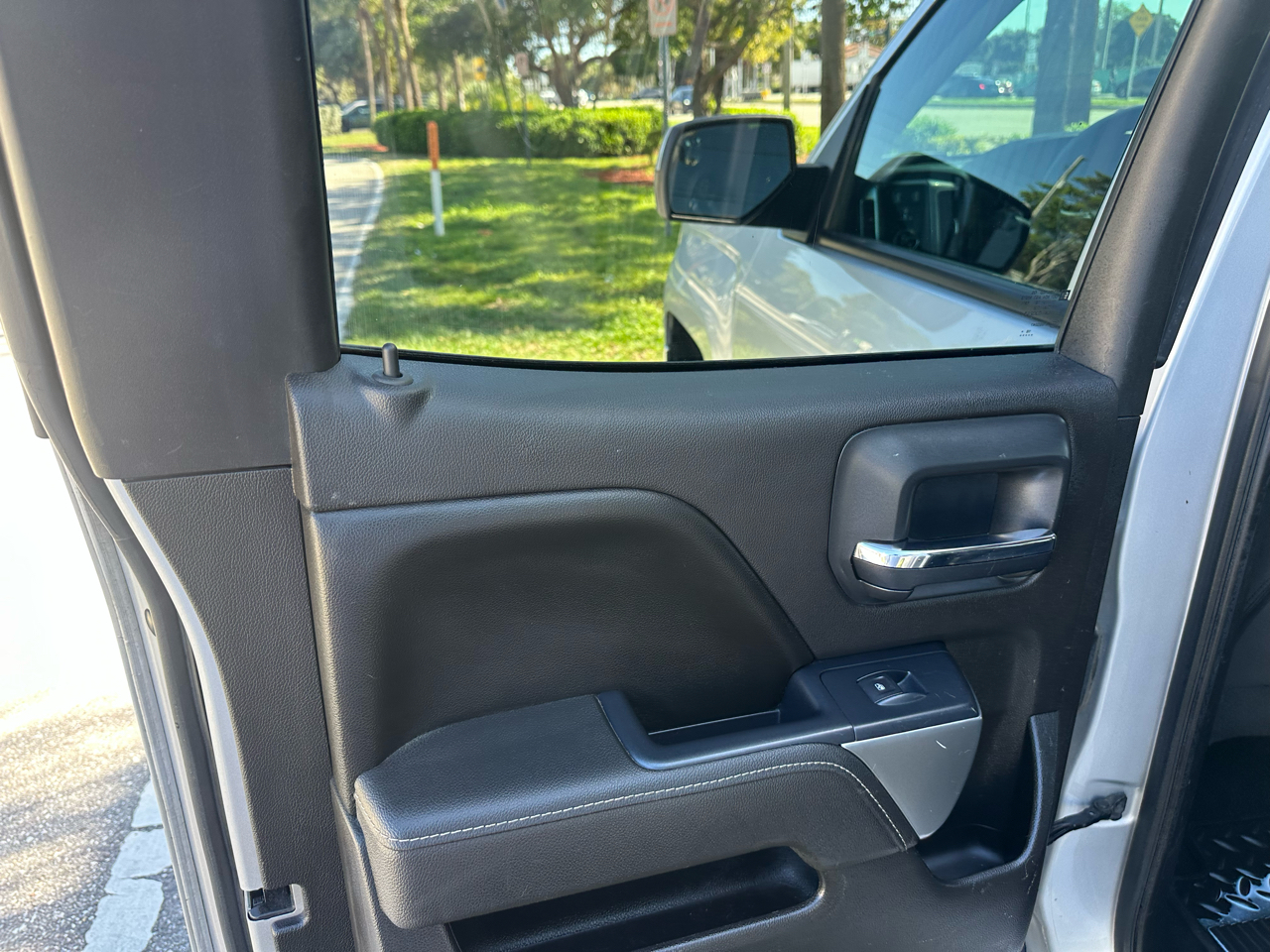 Chevrolet Silverado 1500 1LT Double Cab 4WD 2017