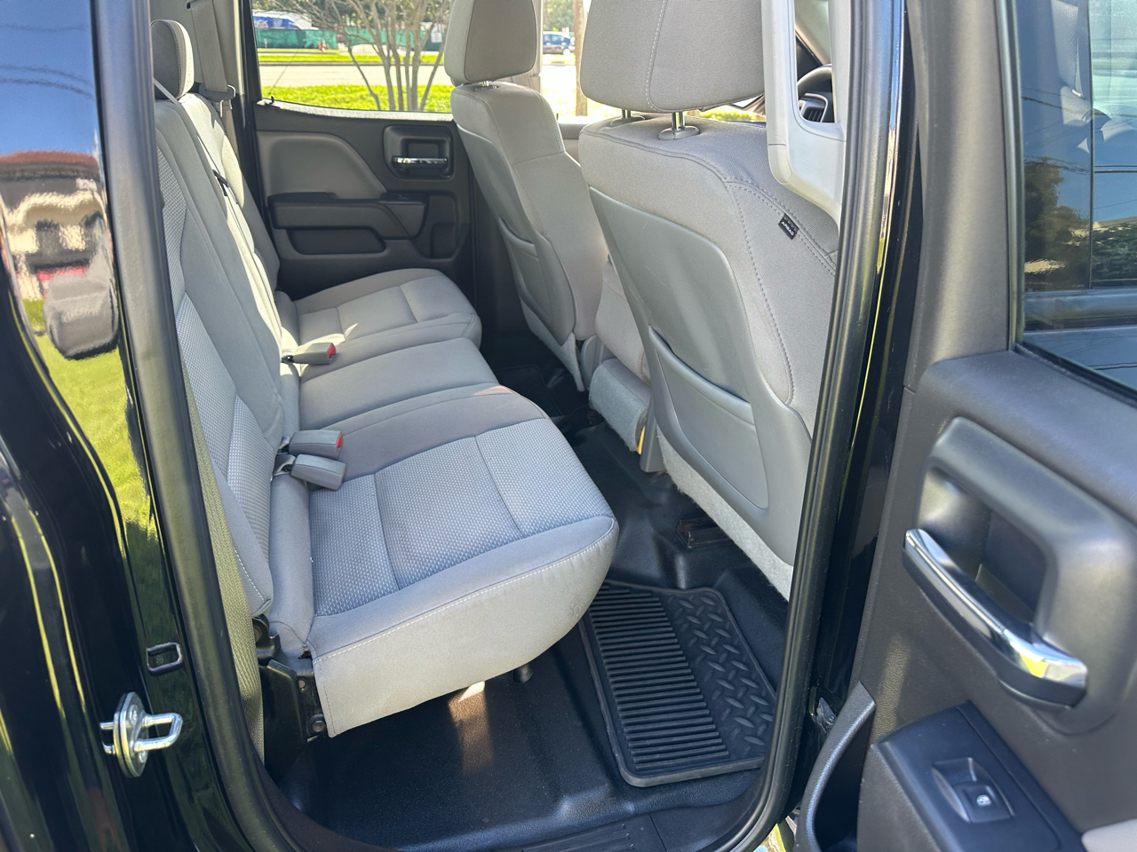 Chevrolet Silverado 1500 2WD Double Cab 143.5" LS 2015