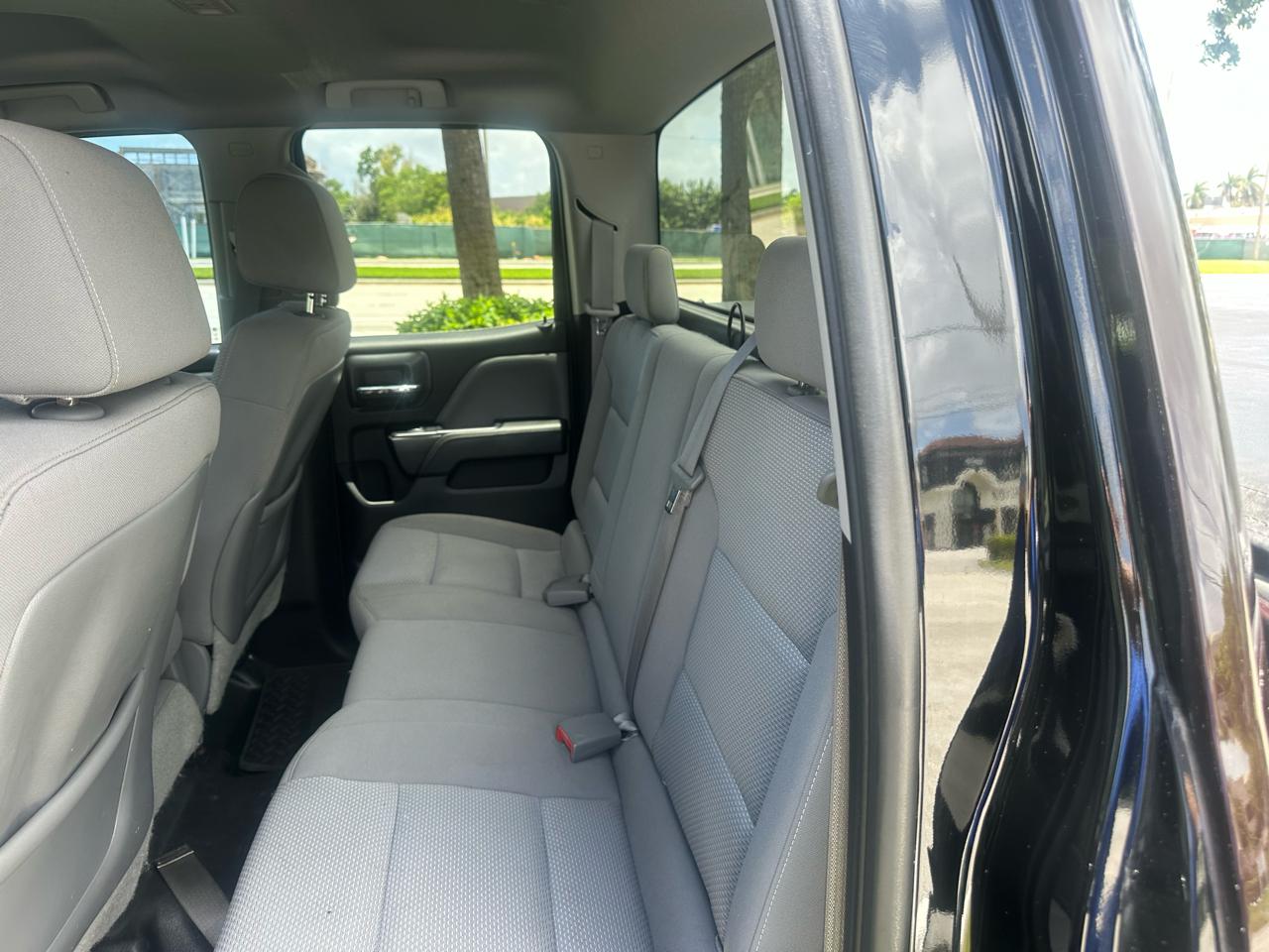 Chevrolet Silverado 1500 2WD Double Cab 143.5" LS 2015