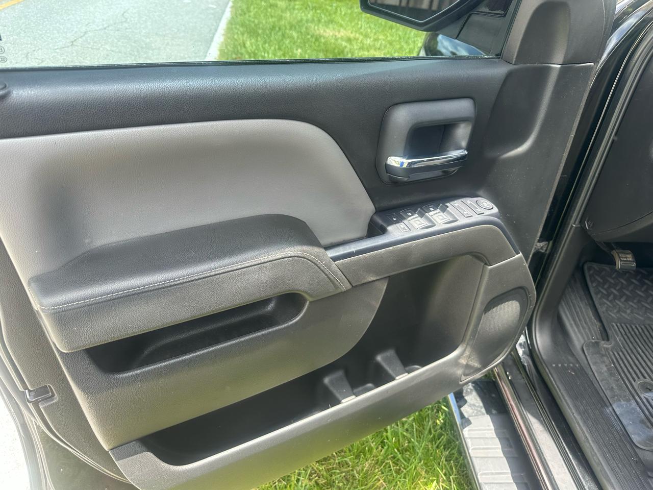 Chevrolet Silverado 1500 2WD Double Cab 143.5" LS 2015
