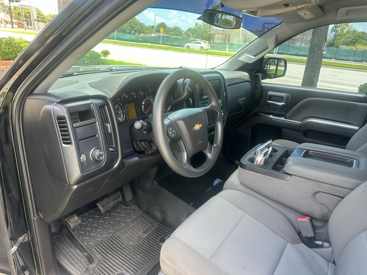 Chevrolet Silverado 1500 2WD Double Cab 143.5" LS 2015