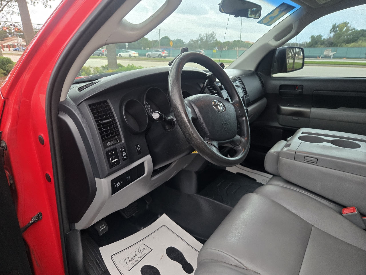 Toyota Tundra 2WD CrewMax 145.7" 4.7L SR5 (Natl) 2013