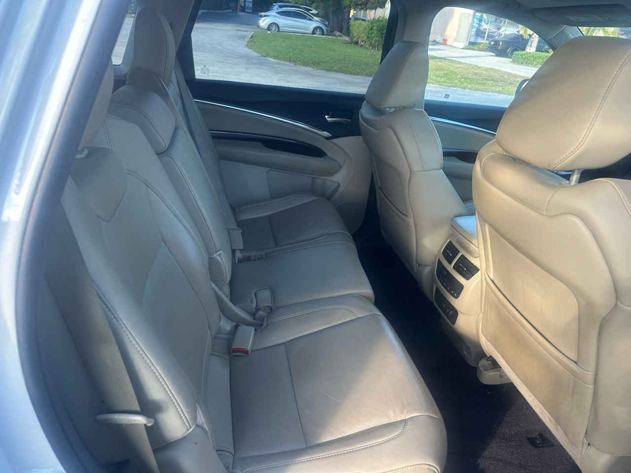 Acura MDX 9-Spd AT 2017