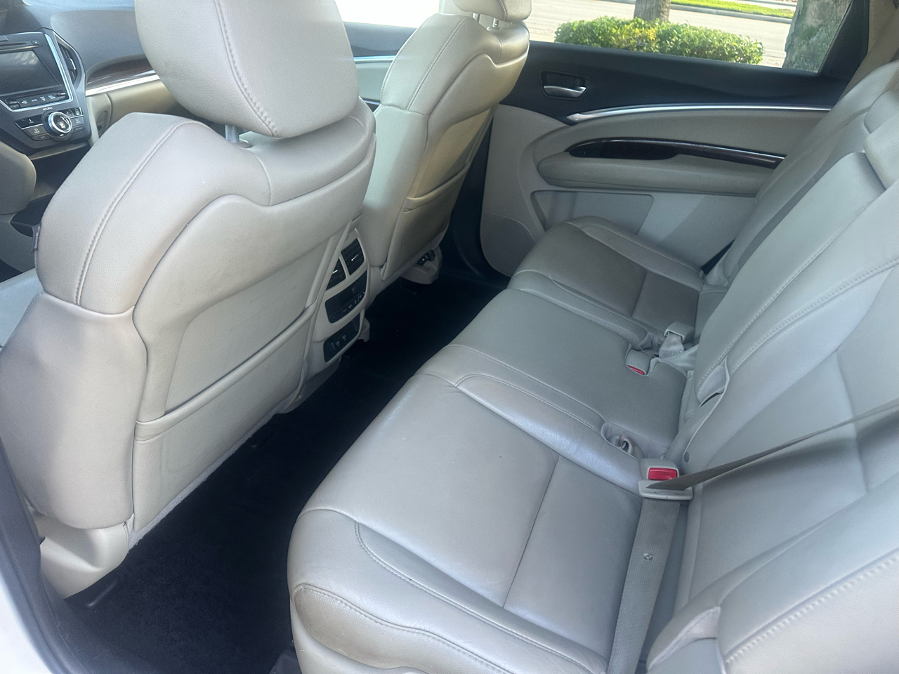 Acura MDX 9-Spd AT 2017