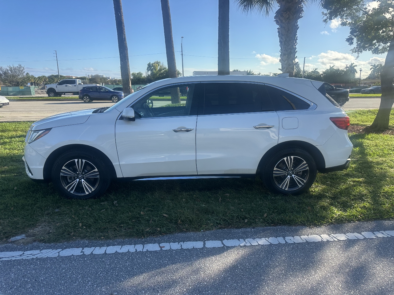 Acura MDX 9-Spd AT 2017