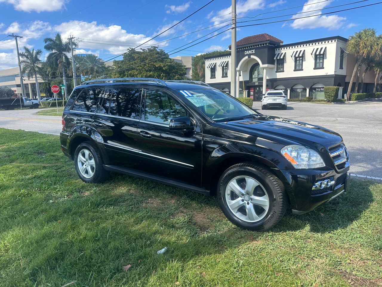 Mercedes-Benz GL-Class GL450 4MATIC 2011