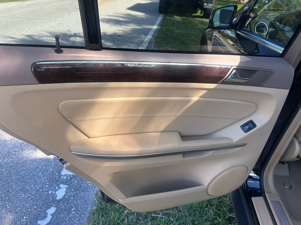 Mercedes-Benz GL-Class GL450 4MATIC 2011