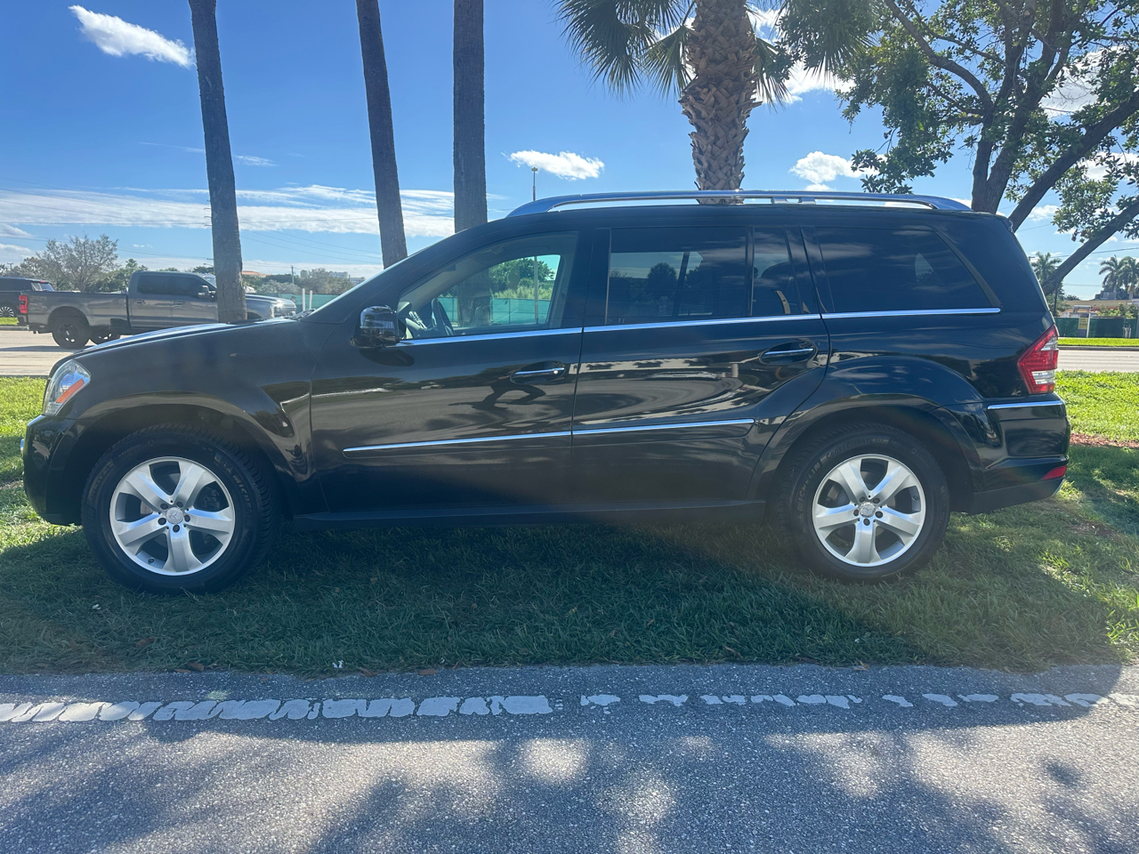 Mercedes-Benz GL-Class GL450 4MATIC 2011