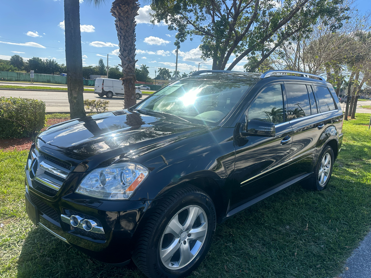 Mercedes-Benz GL-Class GL450 4MATIC 2011