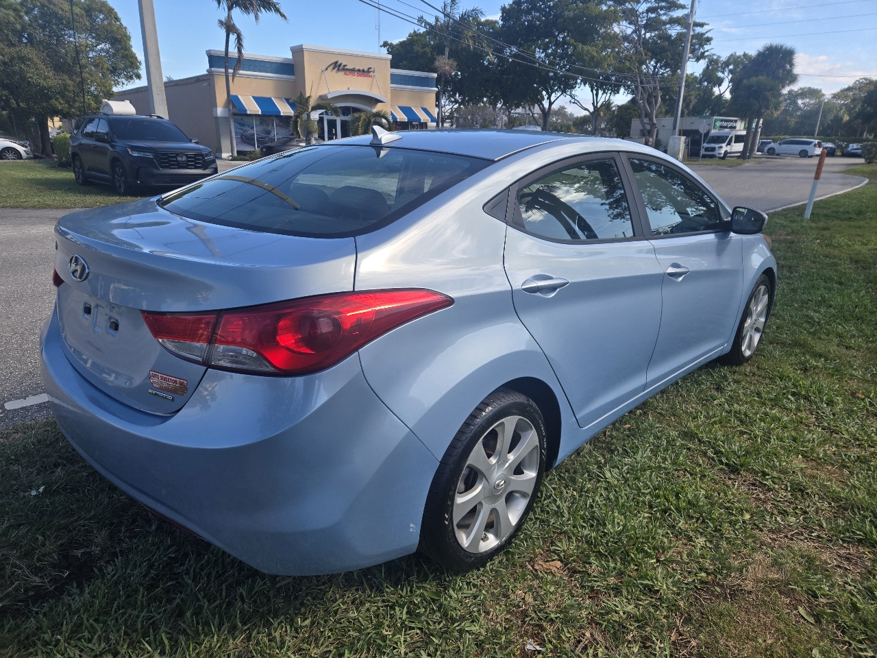 Hyundai Elantra Limited 2011