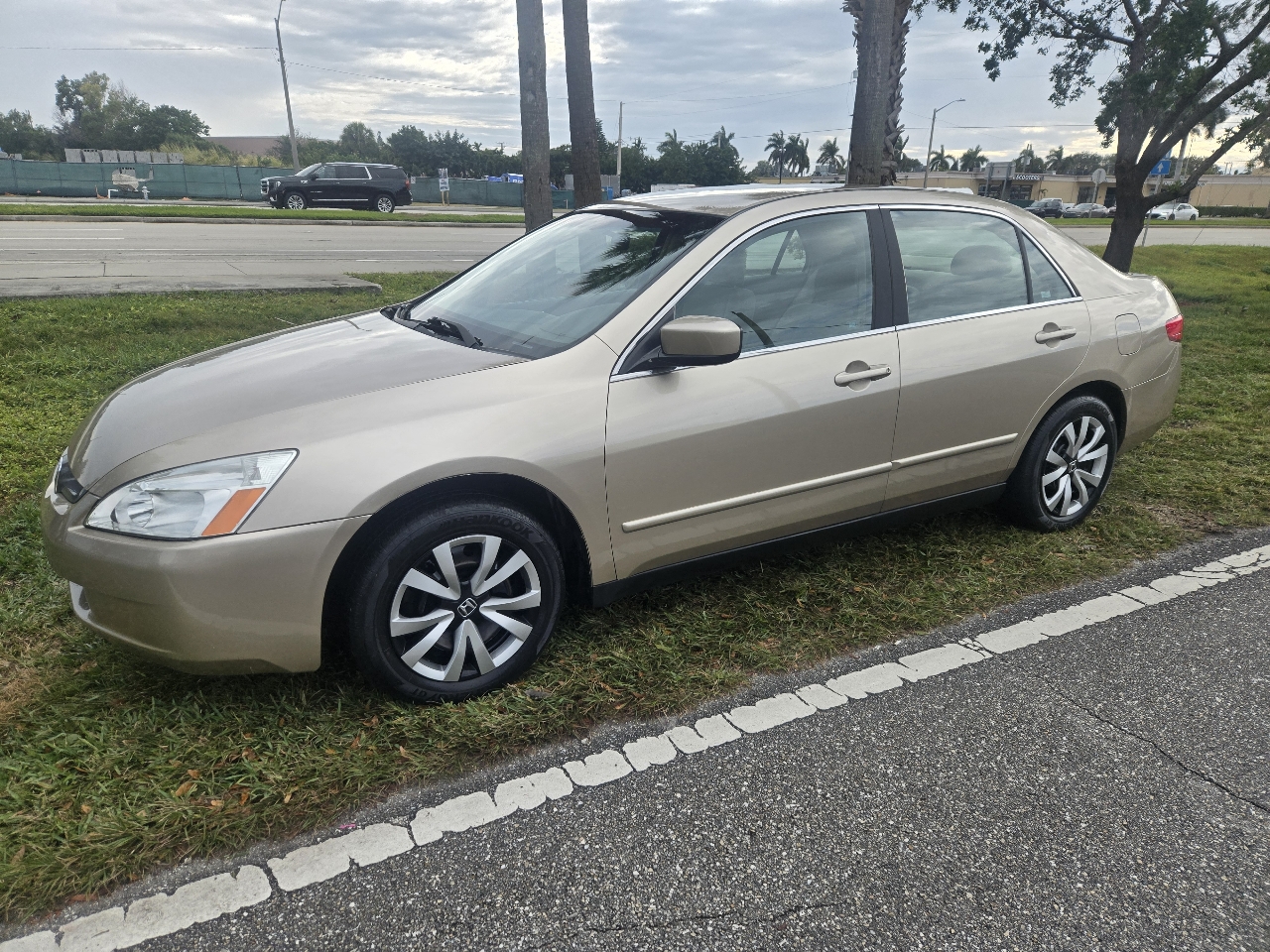 2005 Honda Accord LX sedan AT