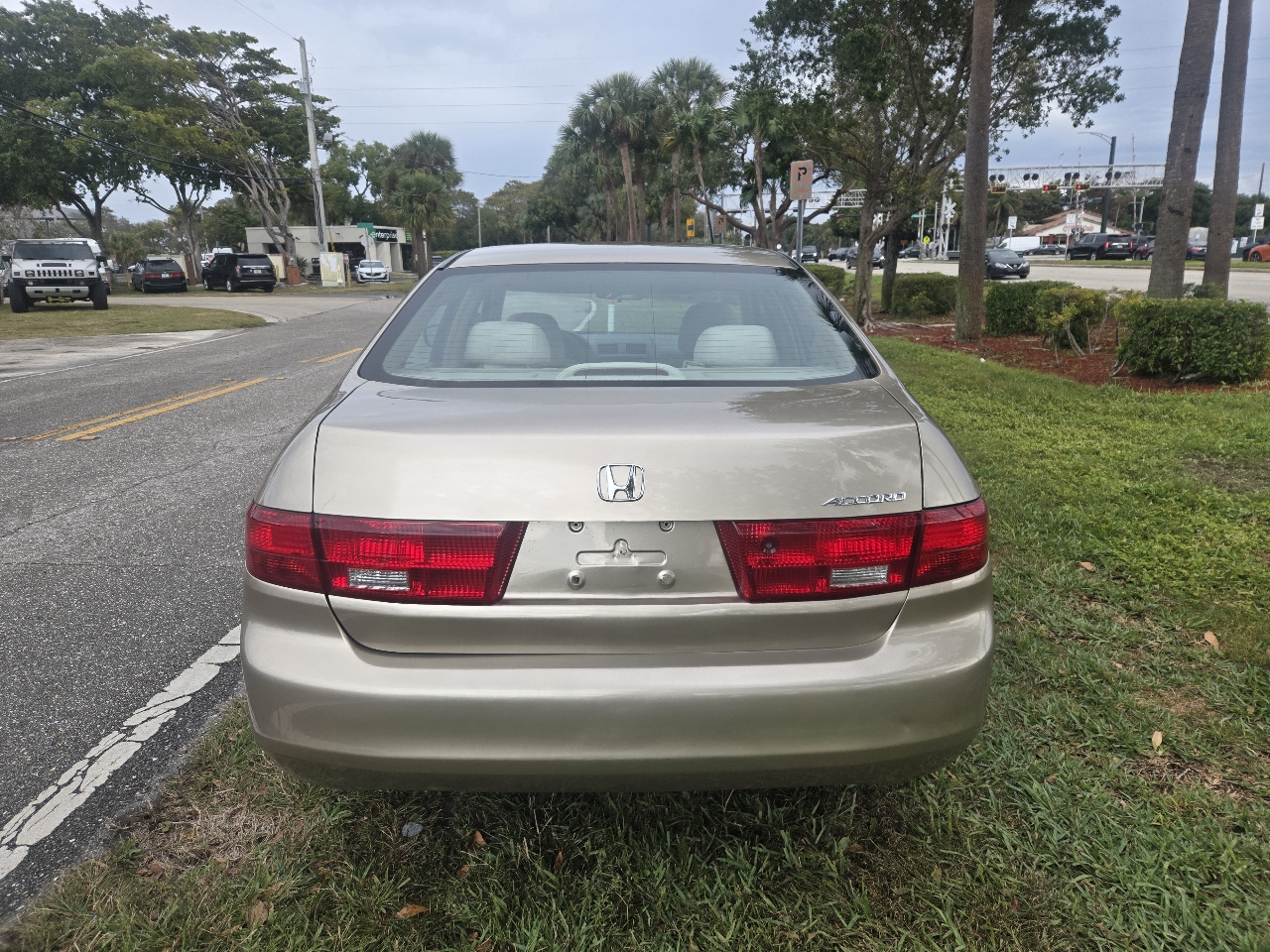 Honda Accord LX sedan AT 2005