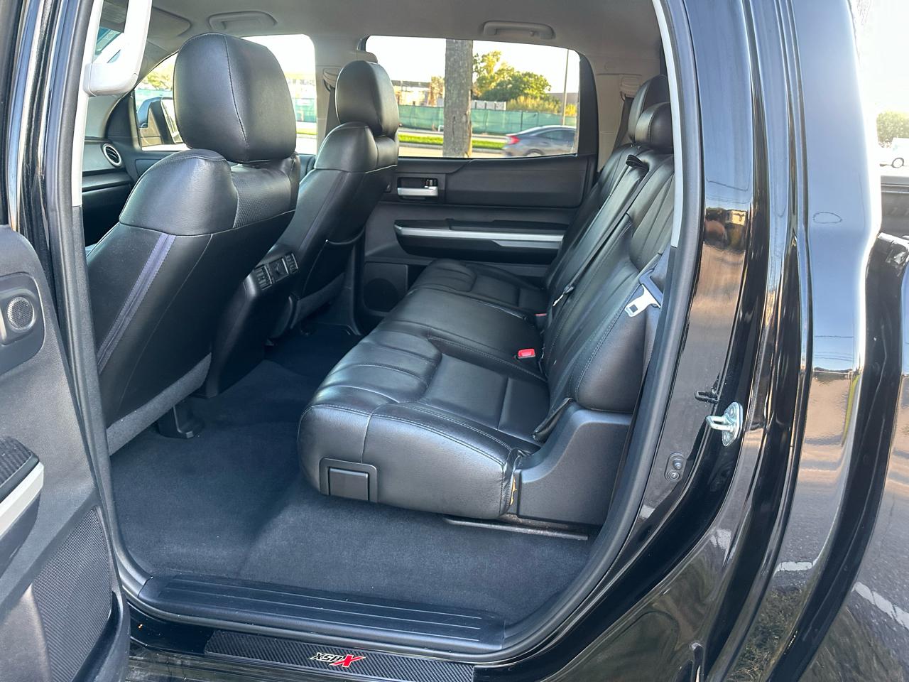 Toyota Tundra SR5 5.7L V8 CrewMax 2WD 2014