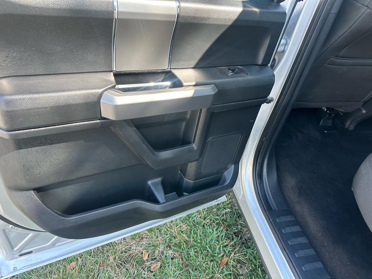 Ford F-150 2WD SuperCrew 139" XLT 2015