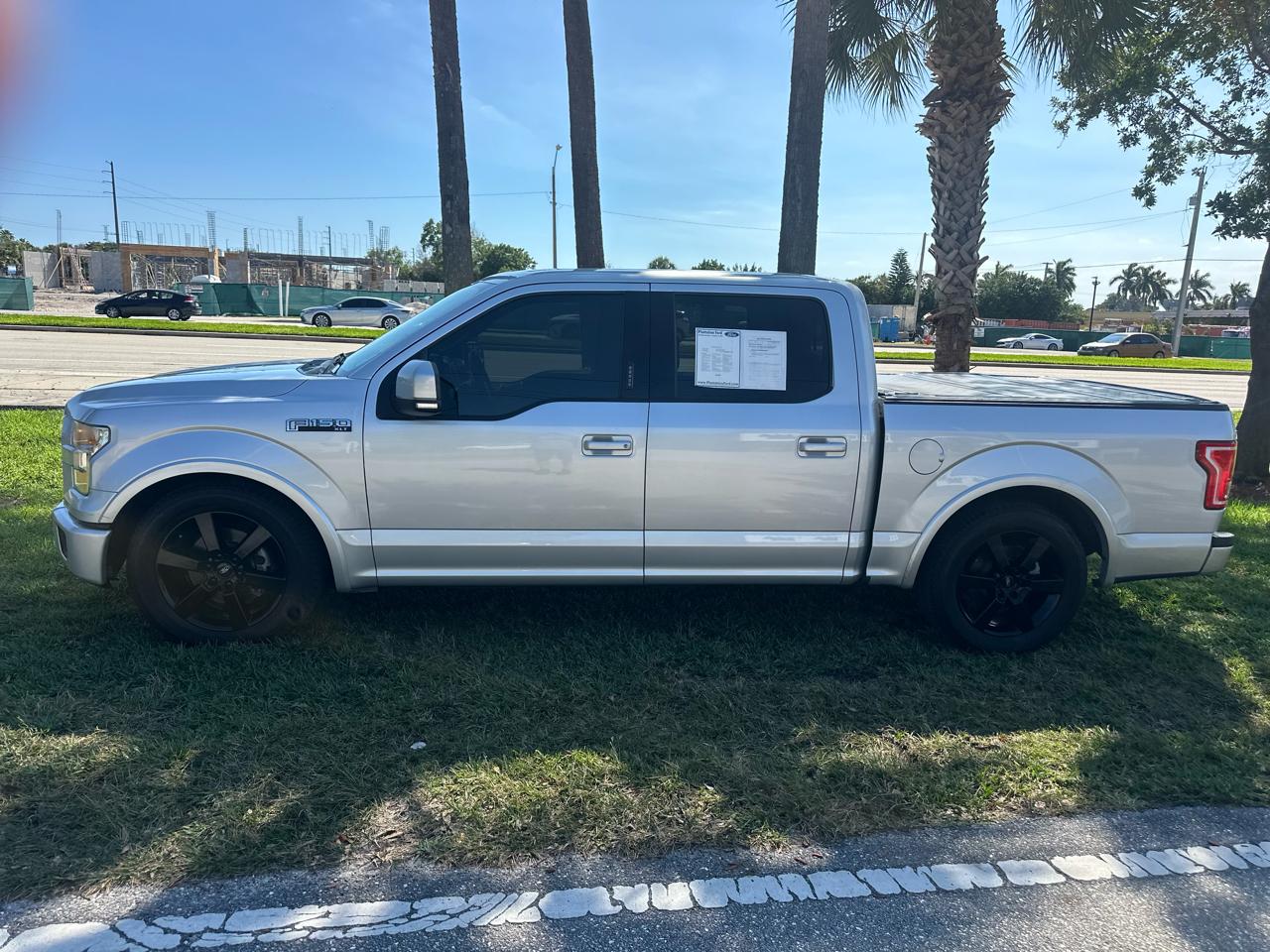 Ford F-150 2WD SuperCrew 139" XLT 2015