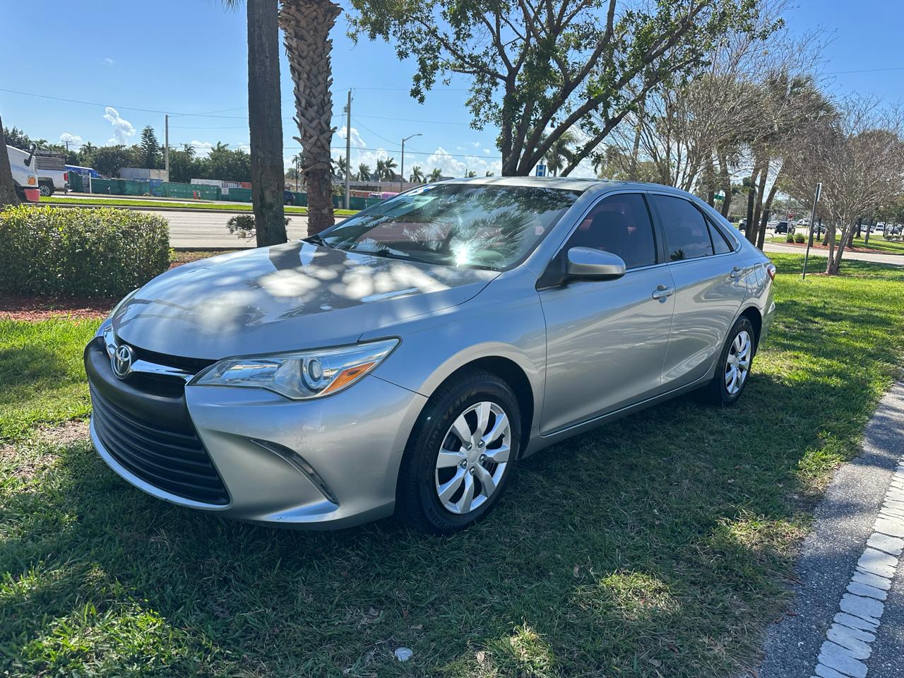 Toyota Camry SE 2015