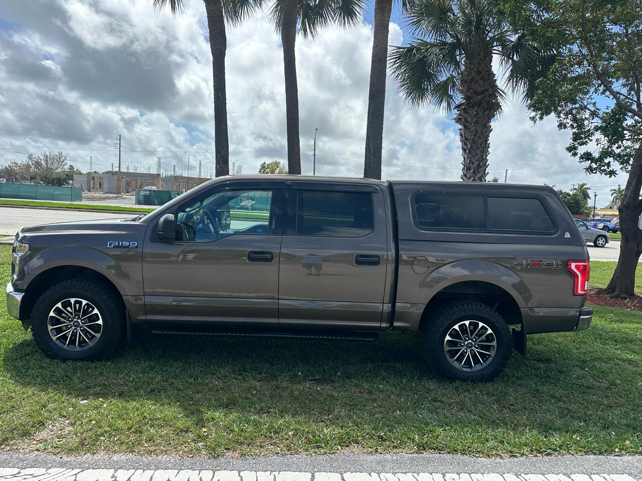 Ford F-150 4WD SuperCab 133" XLT 2016