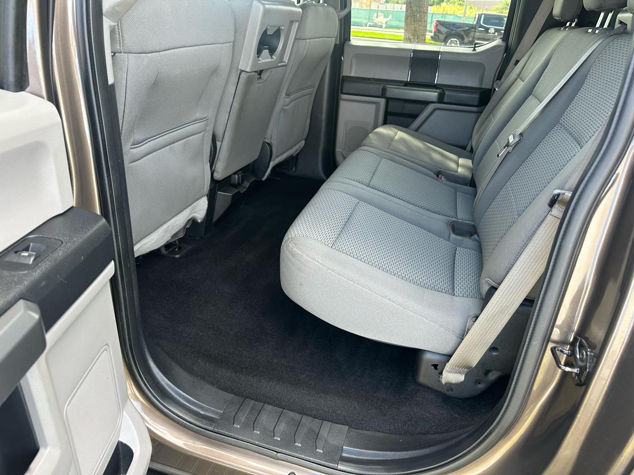 Ford F-150 4WD SuperCab 133" XLT 2016