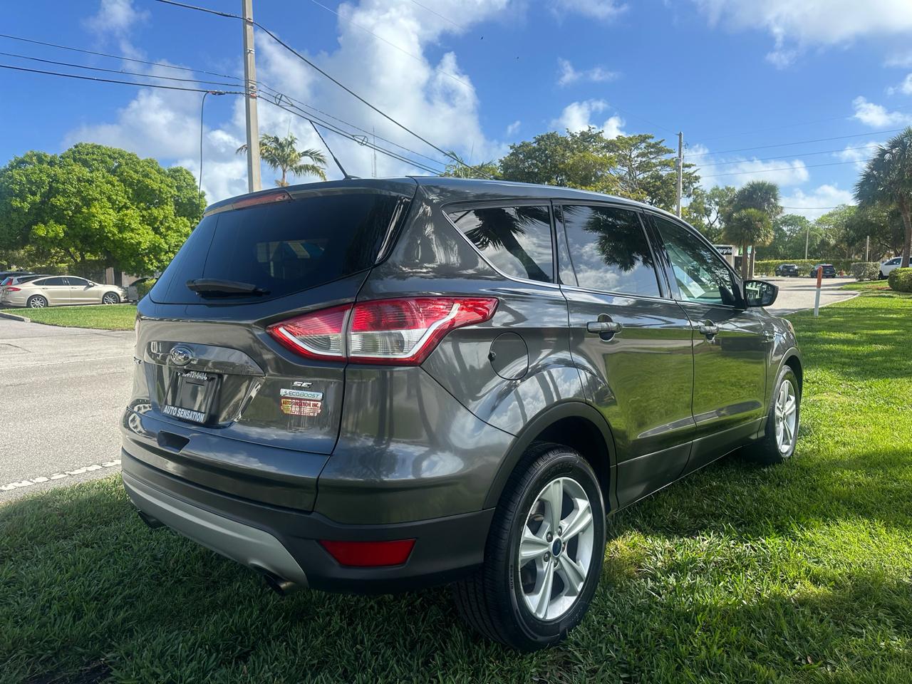 Ford Escape SE FWD 2016