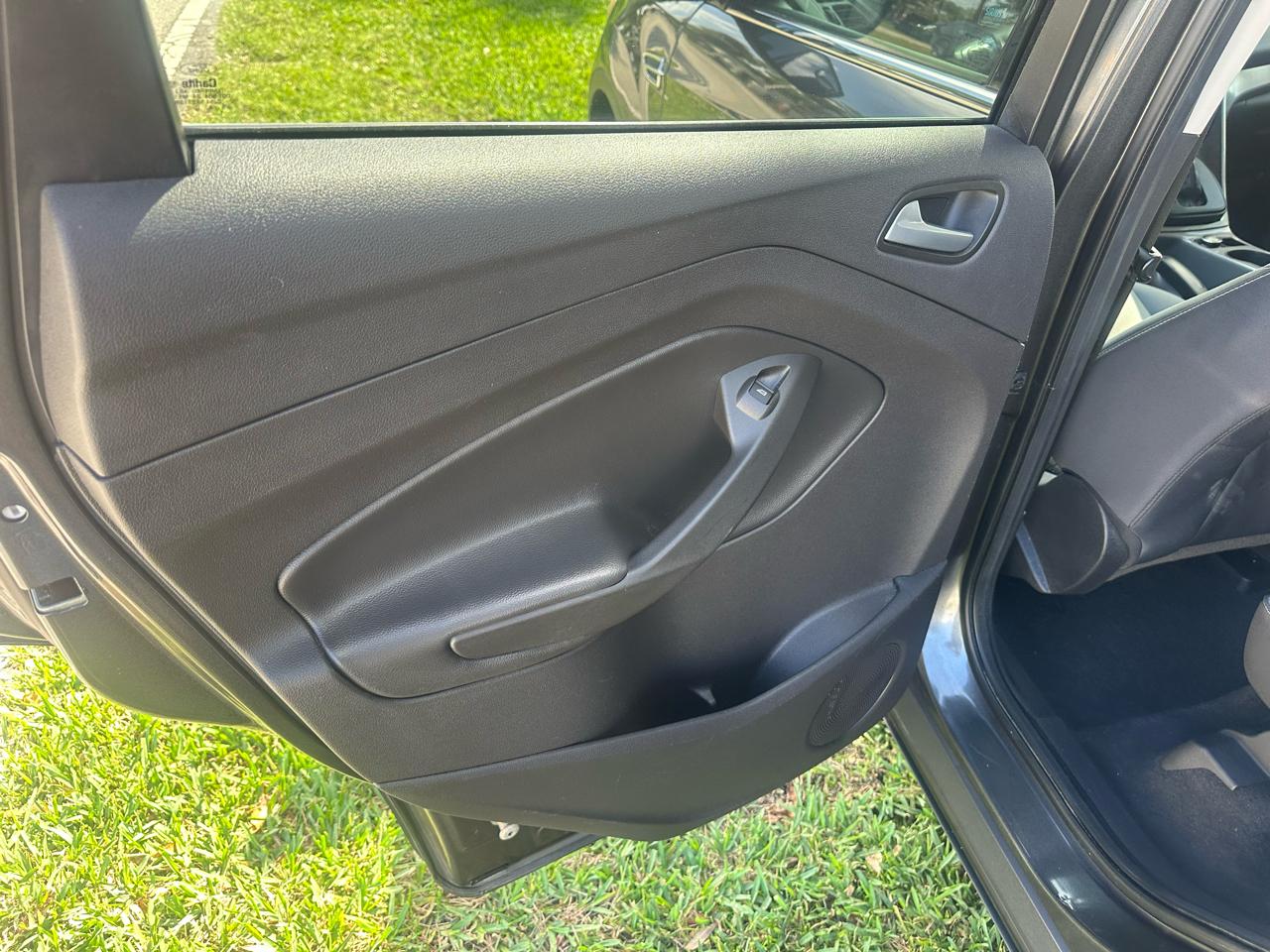 Ford Escape SE FWD 2016