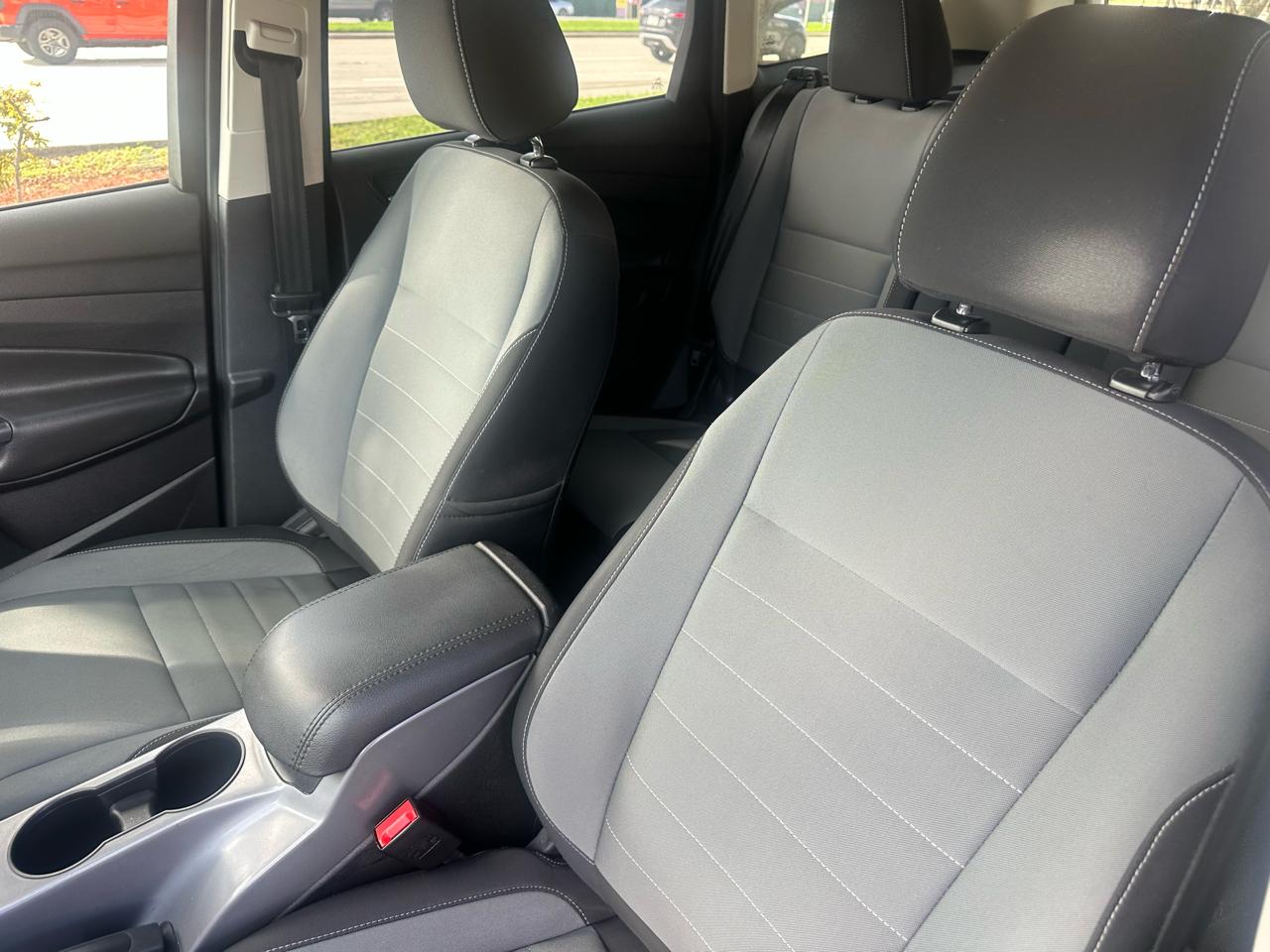 Ford Escape SE FWD 2016