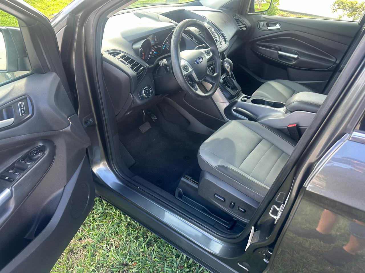 Ford Escape SE FWD 2016