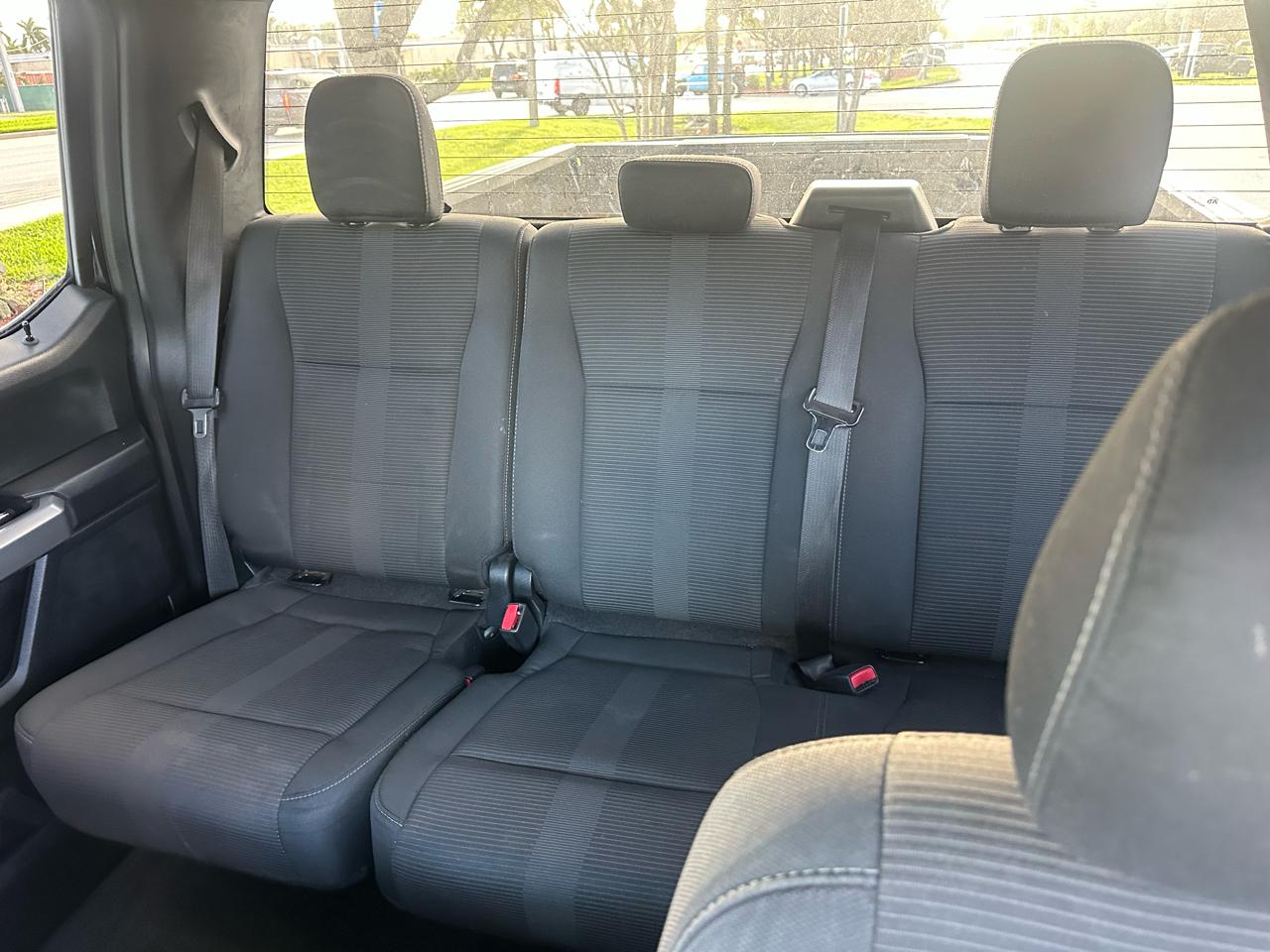 Ford F-150 4WD SuperCab 133" XLT 2016